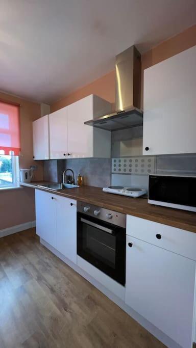 Palaz 6 - 2 Bedroom Flat Edmonton Exteriör bild